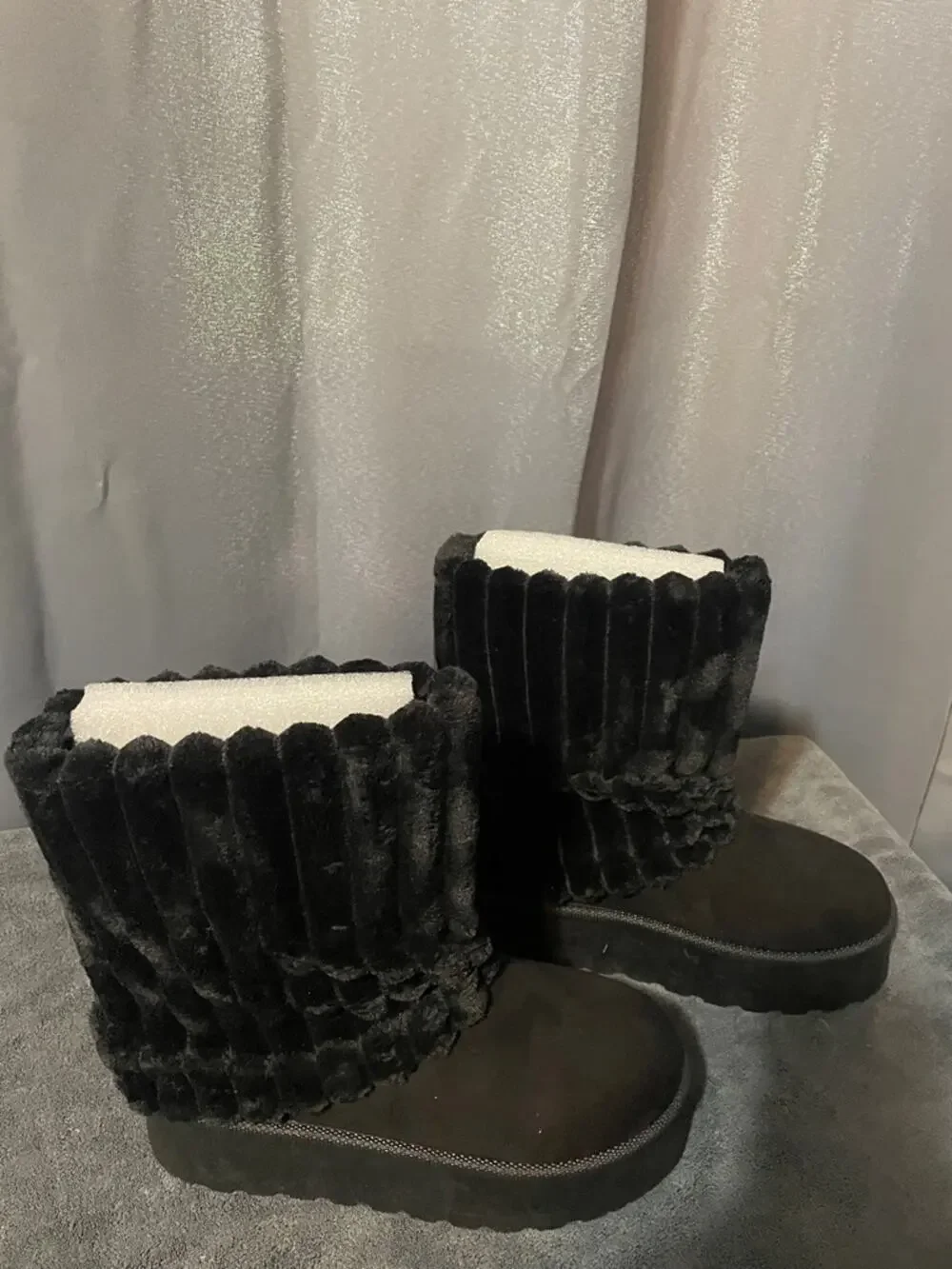 Cozy Black Faux Fur Platform Winter Boots